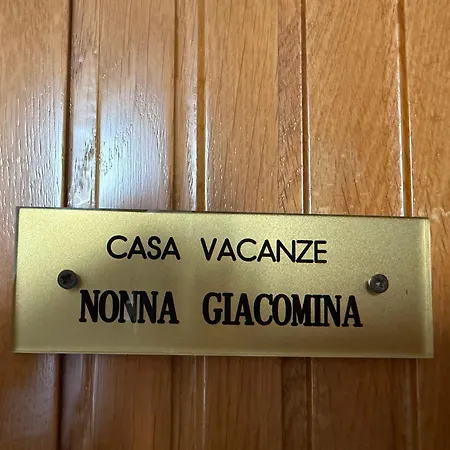 Nonna Giacomina Apartment *